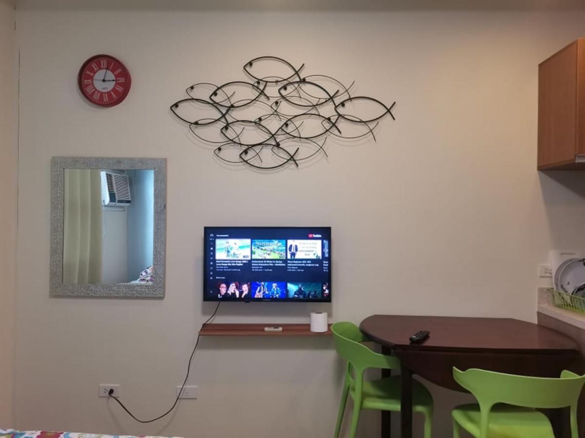 Horizon 101 A4 Near Robinson Mall Free Pool Wifi Cebú Exterior foto