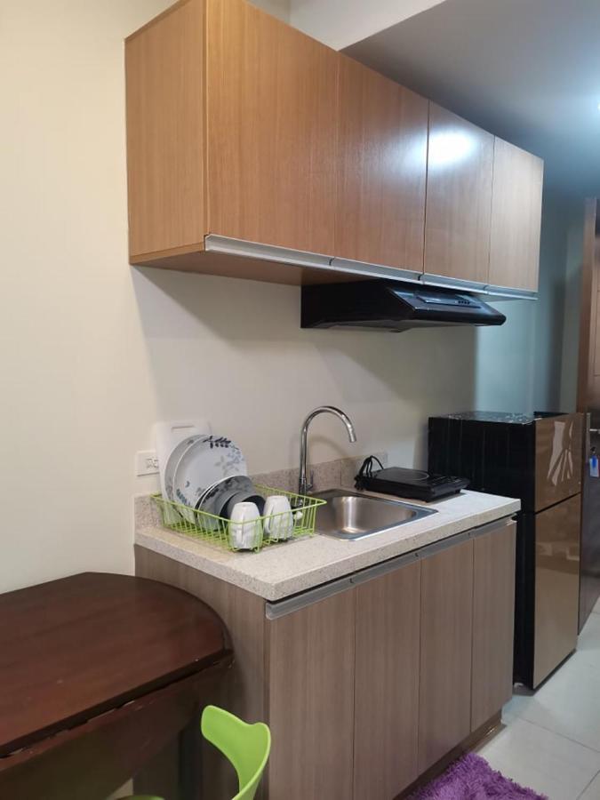 Horizon 101 A4 Near Robinson Mall Free Pool Wifi Cebú Exterior foto